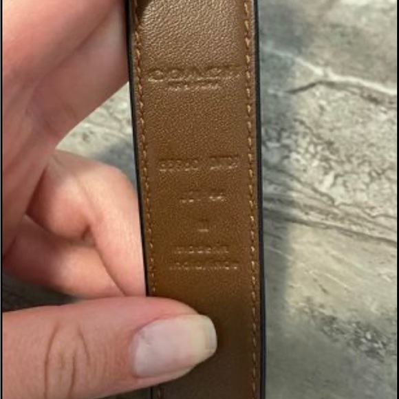 Coach black leather silver C Hardware Belt - Picture 4 of 4